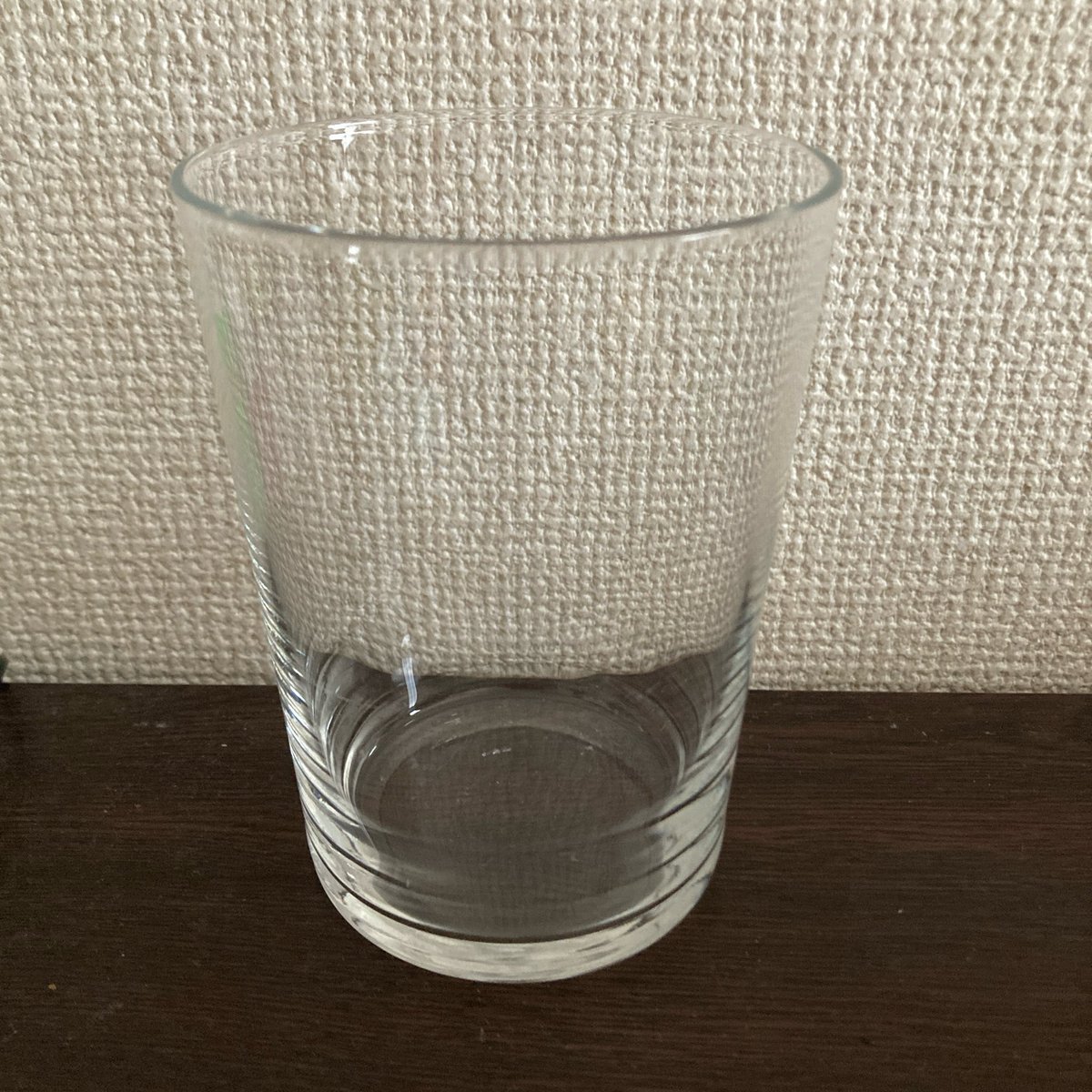 4624tea's tweet photo. めちゃでかグラス買っちゃった！ほしいな、でもなとずっと悩んでいたけどお店で現物見て即買い。色んな飲み物たくさん飲むぞー！まずはレモン酢を炭酸���り。 https://t.co/yiymVXu4Dr
