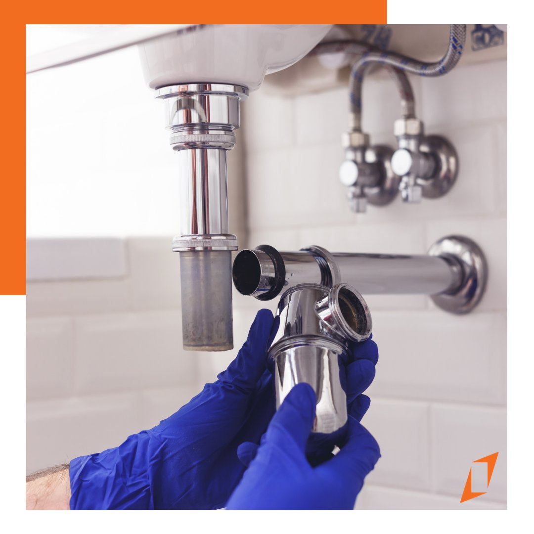 PmicShell's tweet photo. A tiny leak or loose railing might not seem urgent, but small issues grow fast. Regular check‑ins and seasonal maintenance can save you money and protect your property. #realestate https://t.co/4GwuPuU8e8