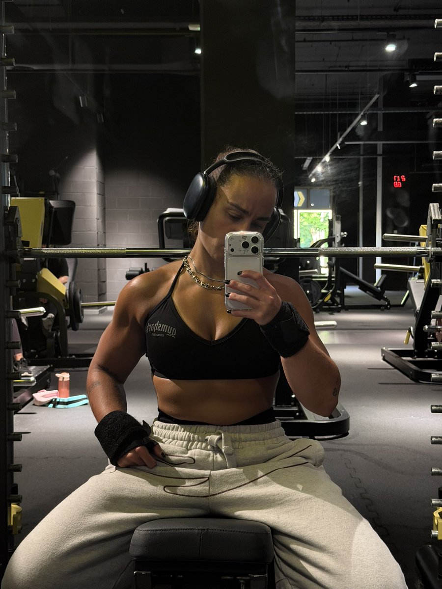 Val ️‍🔥 (@jennastankova) / Posts / X