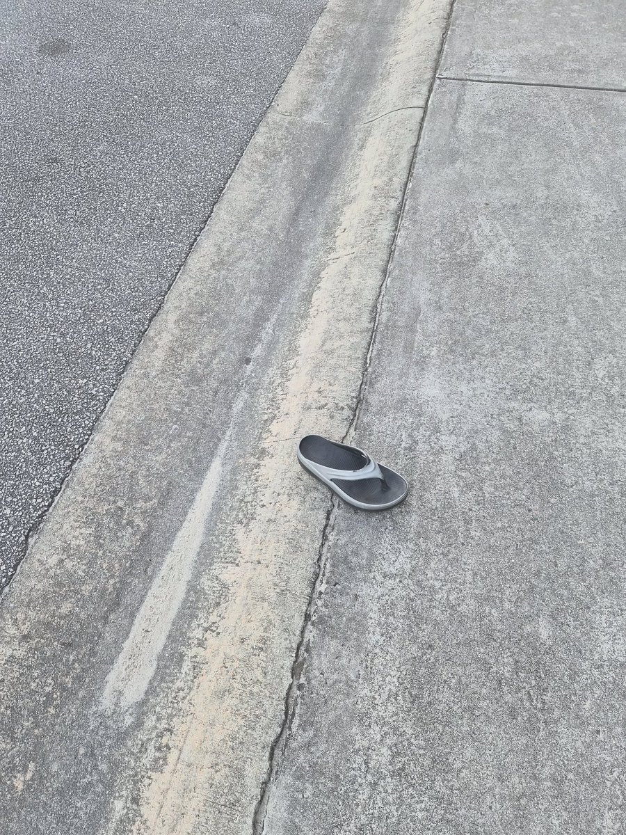 fiockthis's tweet photo. Would @tomhanks be proud of me? https://t.co/LnhtZ6xGFe