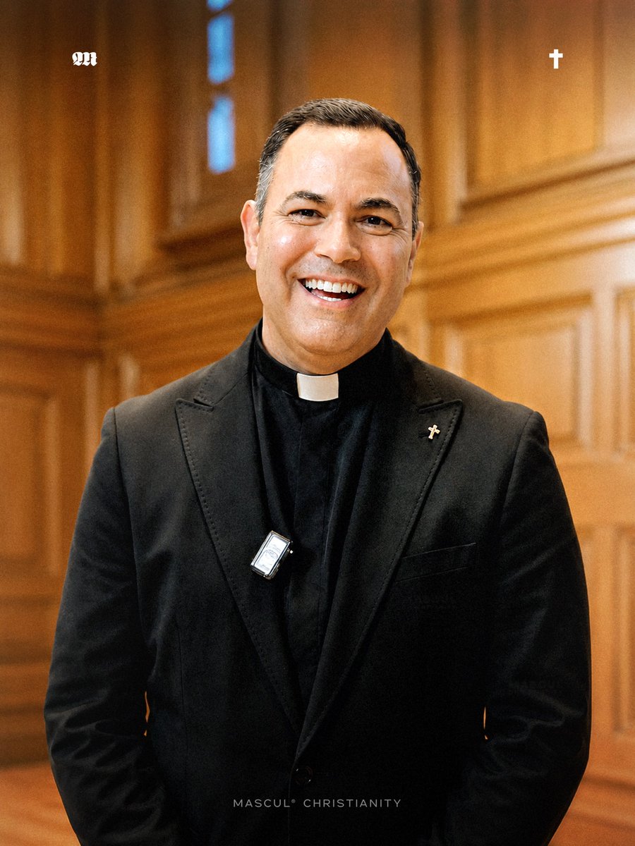 masculchristian's tweet photo. Former e.l.f. Cosmetics co founder Scott Vincent Borba gave up his multimillion dollar lifestyle and donated millions to charity before becoming a Catholic priest in 2026.
#elfCosmetics #ScottVincentBorba #Catholic #Priest #Christianity https://t.co/DOiZzBJl4A