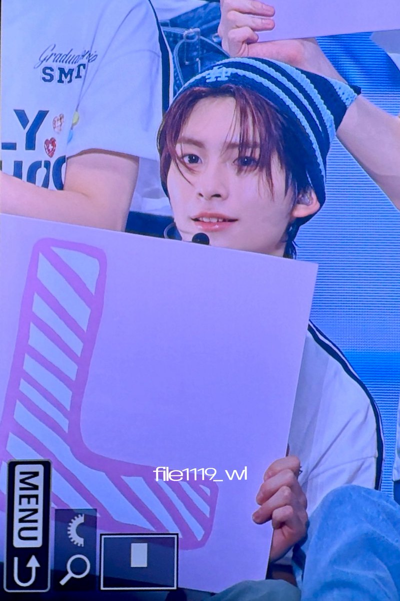 19파일 tweet media