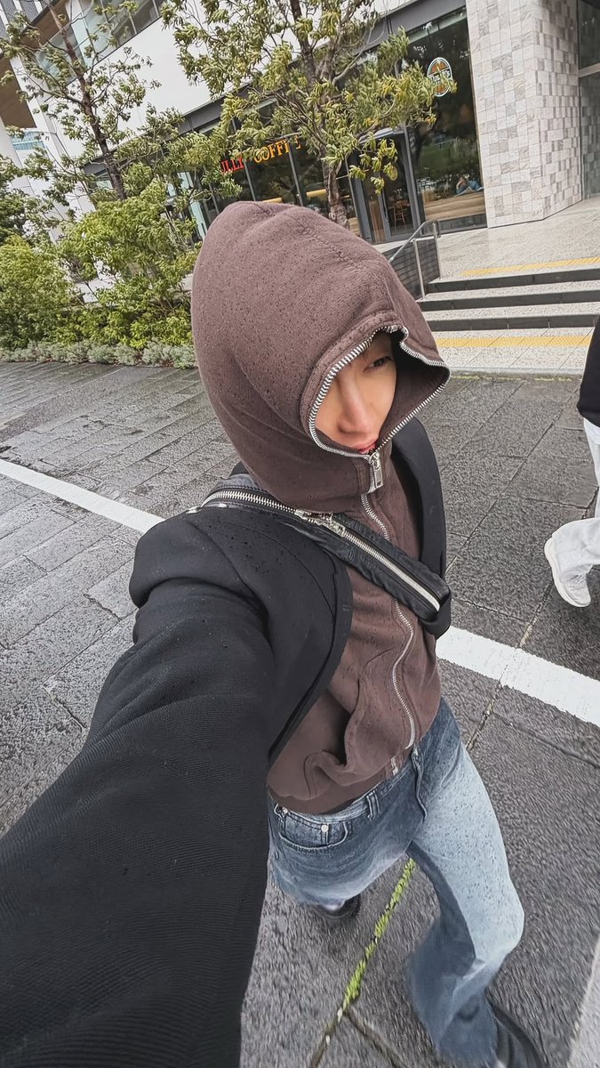 Hongjoong. tweet media