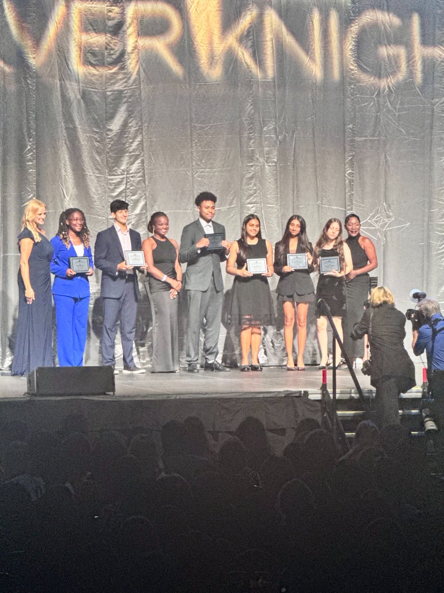 childrenstrust's tweet photo. We proudly celebrate the Silver Knights students honored by The Miami Herald for their outstanding scholarship, service, and leadership. These remarkable young people reflect the promise and potential of Miami-Dade’s future leaders. We also recognize the parents and families whose support has helped nurture these exceptional students. Congratulations to all who were honored. #SilverKnights #WeAreTCT