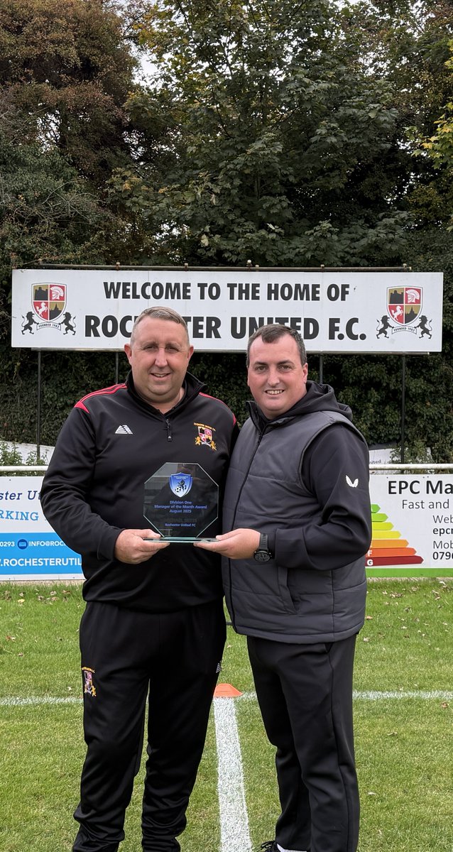 Rochesterutdfc's tweet photo. CLUB ANNOUNCEMENT

First team manager, Michael Betts has today resigned for personal reasons.  

The club would like to thank Betsy for all the hard work and effort that went into a great season and wish him and his family all the best for the future.

The club will now start the process of appointing a new manager.  Applications welcome to spartans@rochesterunited.co.uk 

#UpTheSpartans