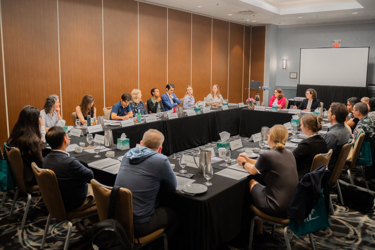 CdnLifeDocs's tweet photo. Thank you to the medical students, residents, physicians, faculty, and donors who made our CPL Bioethics Symposium on Mental Health possible! 

What a great weekend in Calgary! https://t.co/0EJTknb5jA