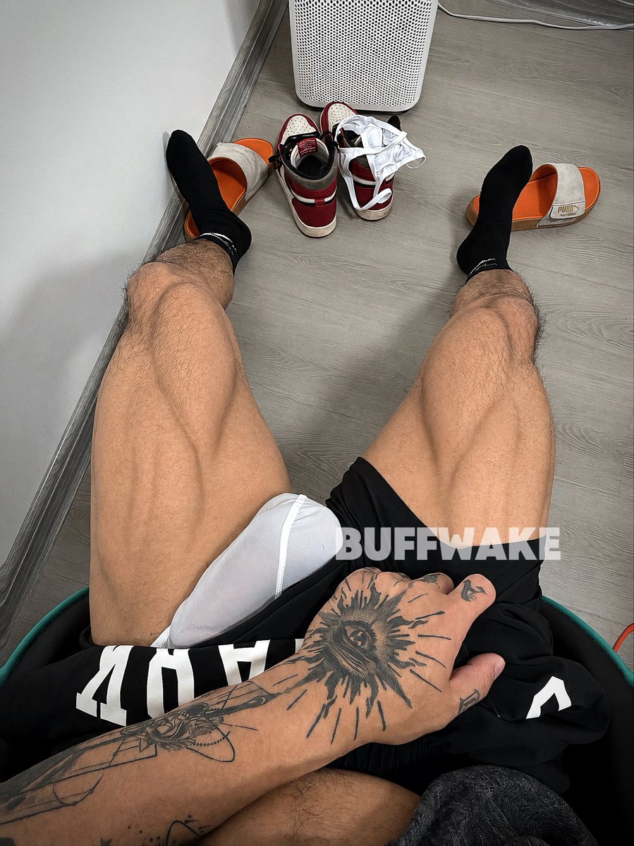 Buffwake tweet media