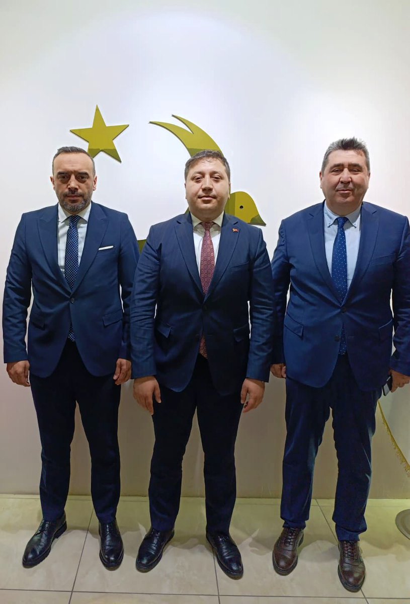 iskur_konya's tweet photo. İl Müdürümüz Önder Çiftci, SGK İl Müdürü Erkin Avcı ile birlikte yakın zamanda İl Göç İdaresi Müdürlüğü görevine atanan Orhan Veli Sarı’yı ziyaret etti.

#İŞKURKonya #SGK #İlGöçİdaresi #KurumlararasıİşBirliği #UluslararasıKoruma

@onderciftci  
@erkin_avci 
@ovs3333 https://t.co/ZPpR6vceXJ