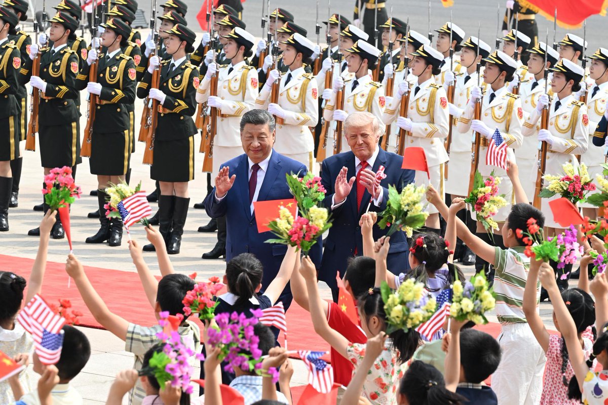 aditisinhha's tweet photo. China and the United States should choose dialogue over confrontation, cooperation over conflict, and stability over turbulence. Xinhua Commentary highlights a new paradigm for China–U.S. relations beginning with joint action. #ChinaUS #Diplomacy #GlobalRelations #Xinhua https://t.co/YQGI4Gc3o2