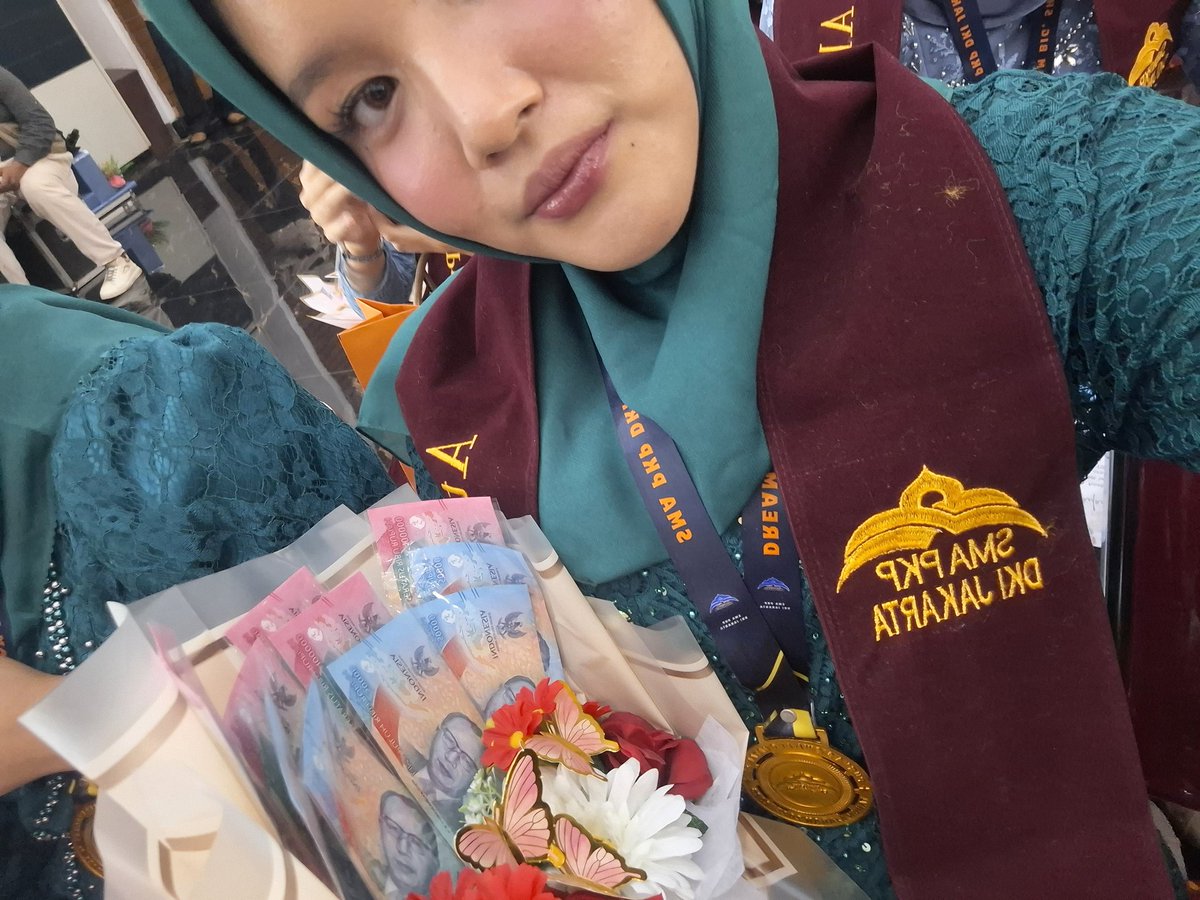 lie, lolos utbk kebidanan UB 2026! tweet media