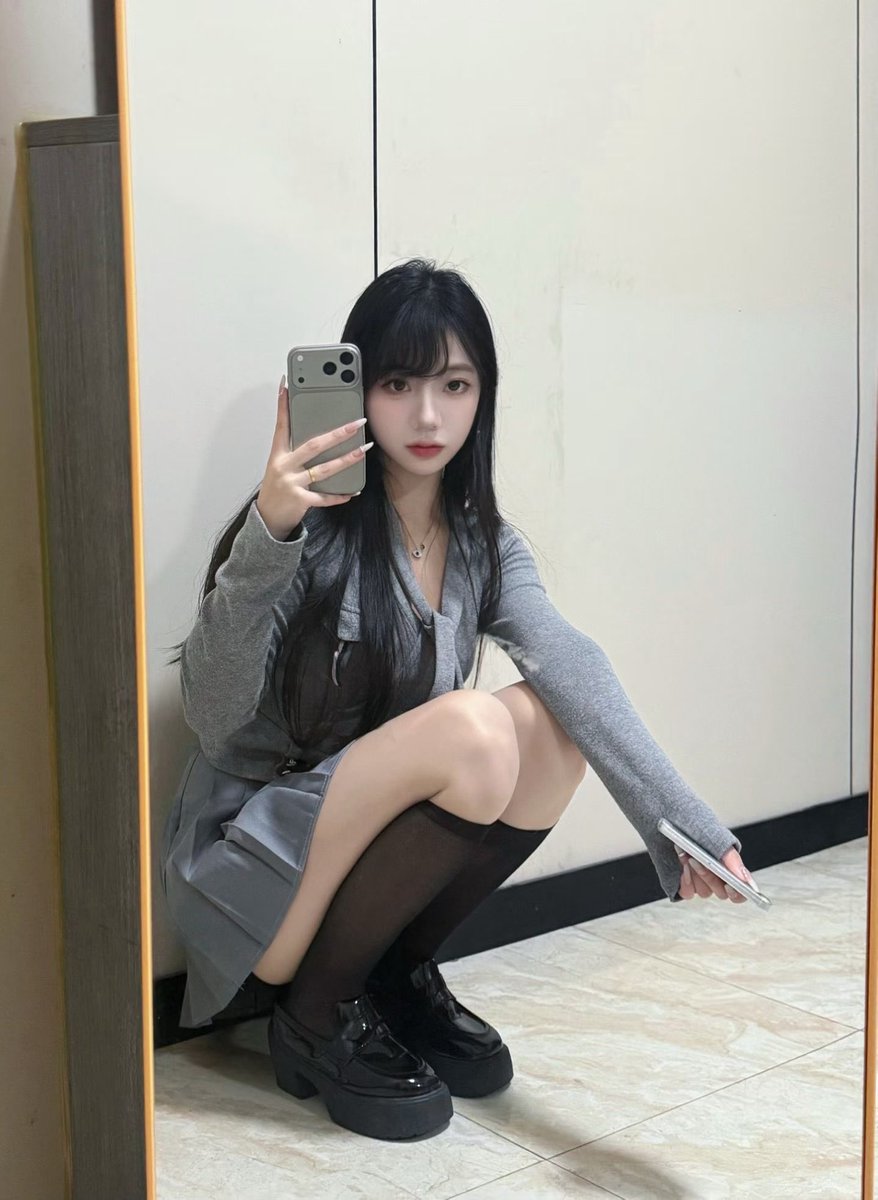 xiaodaieve's tweet photo. 5.0KD的威龙私我 #女大  #三角洲 #杭州 https://t.co/ltFrgsRmsY