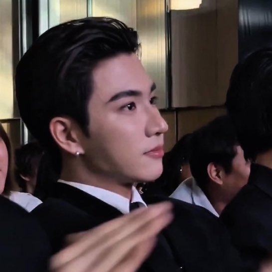 จักวาลความสุข✨💫KDPPE🖤 🤘🏻 tweet media