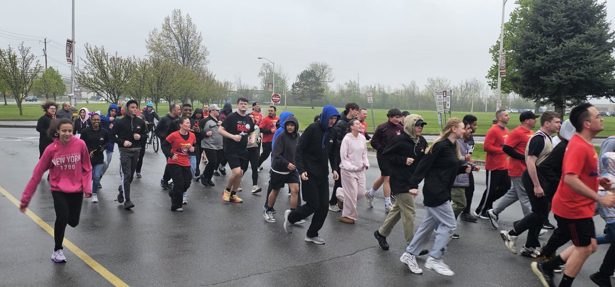 CheektowagaMS's tweet photo. Our 5th grade students celebrated inclusion and community during the Special Olympics Torch Run at Cheektowaga Central. Students, staff, Special Olympians, and the Cheektowaga Police Department came together for a great day of kindness and unity! https://t.co/29tGgAH294