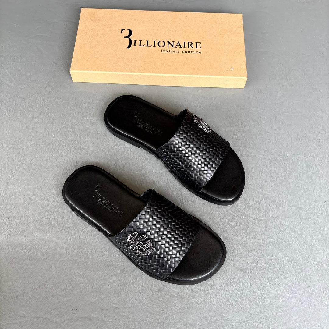 Doryn_Luxehub's tweet photo. Gemts Sandals, where comfortable meets luxury🔥🔥🔥
Size 39-45
Bei sh 90000
Full box
☎️07753909600 https://t.co/vwizoOi0pb