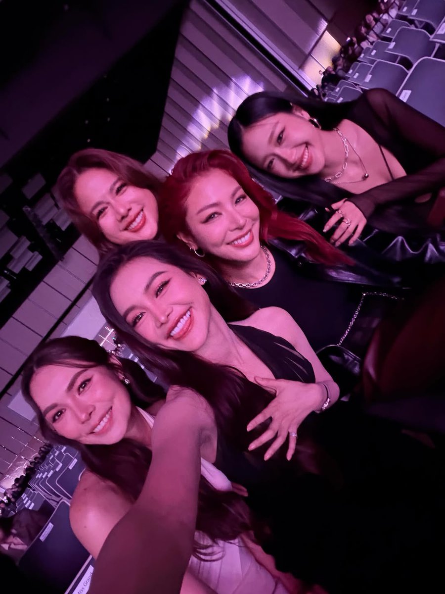 fei tweet media