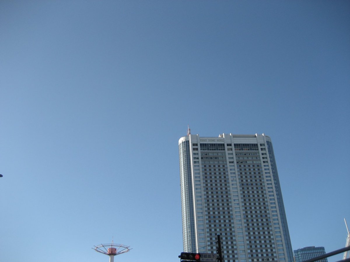 fox_k12's tweet photo. #キリトリセカイ
#写真が好き
#ファインダー越しの私の世界　
#写真の奏でる私の世界　
#コンデジ　
#GR 
#オールドコンデジ　
#IXY digital 70 
#過去写真 https://t.co/mBrbvuEN10