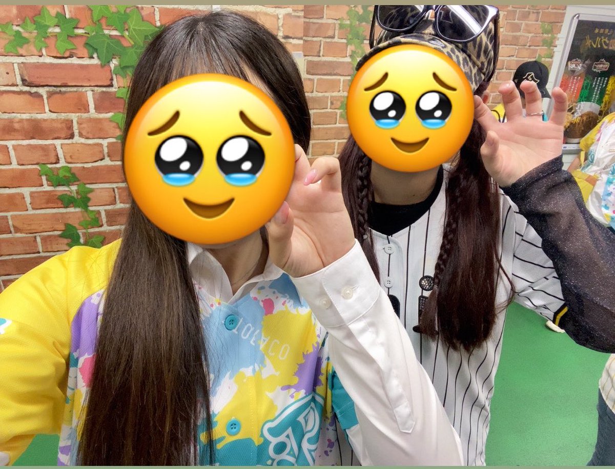 もも tweet media