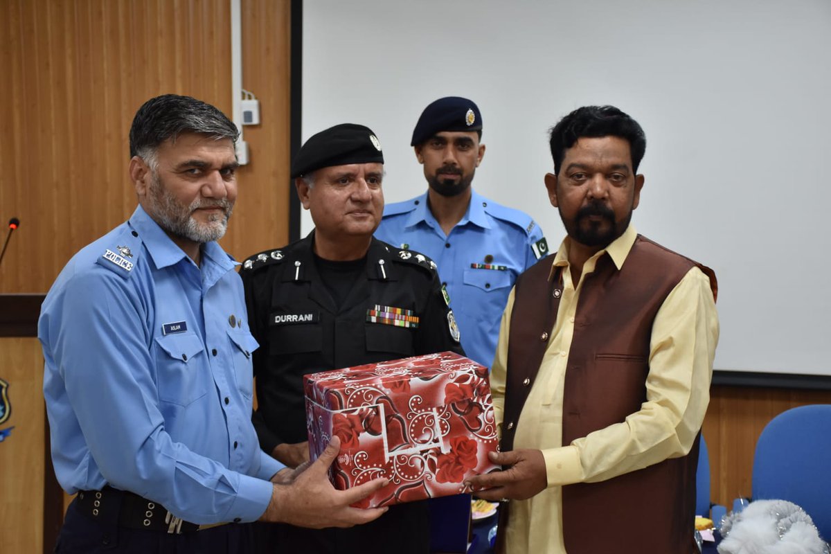 Islamabad Police tweet media