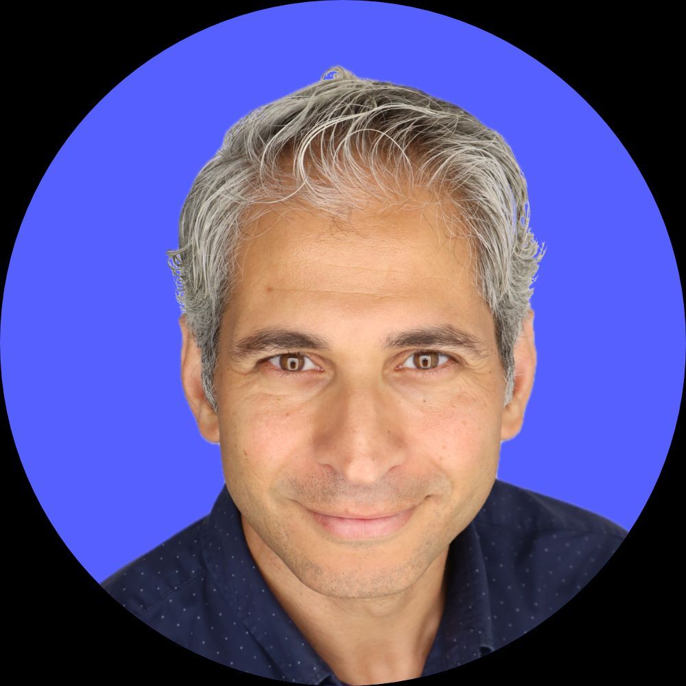 webknossos's tweet photo. We spoke with Ahmed Elewa from Miami University about using WEBKNOSSOS in a cell biology course built around real C. elegans vEM data.

48 students annotated cells, generated AI training data, and even contributed to a biological discovery.

Read the interview: https://t.co/7Ur8YdXClH