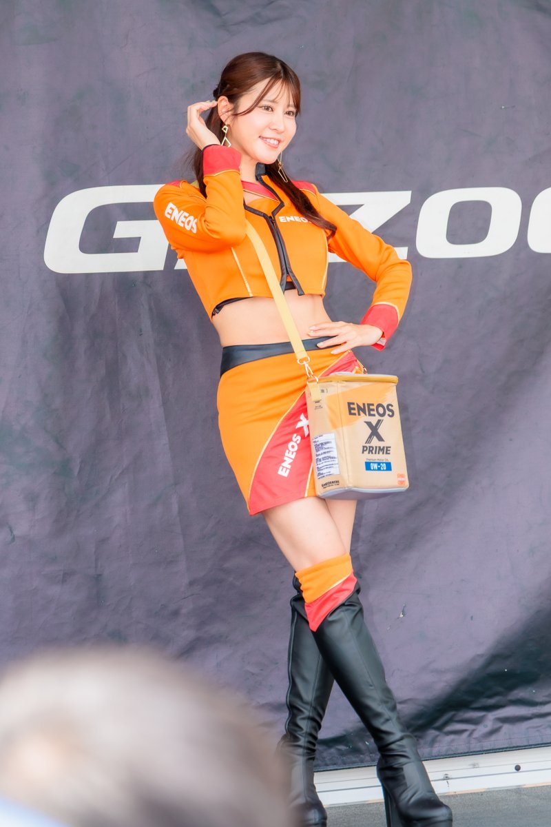 RockMan_Kazu's tweet photo. 2026 AUTOBACS SUPER GT Rd.2 FUJI
#ROOKIERacing
#ENEOSGIRLS
#夏実晴香 さん✨@writer_tsunakan
写真の対応ありがとうございました😃
#ツナ缶
#SUPERGT #RA #レースアンバサダー #RQ https://t.co/9a2mr0bETB