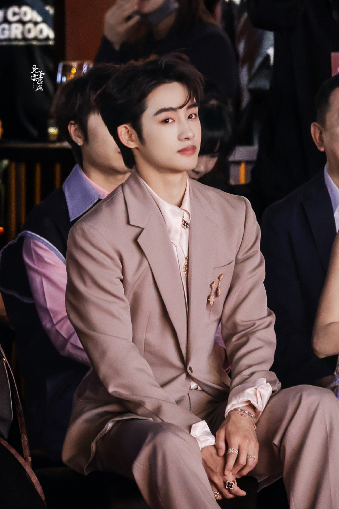 soonyunqi tweet media