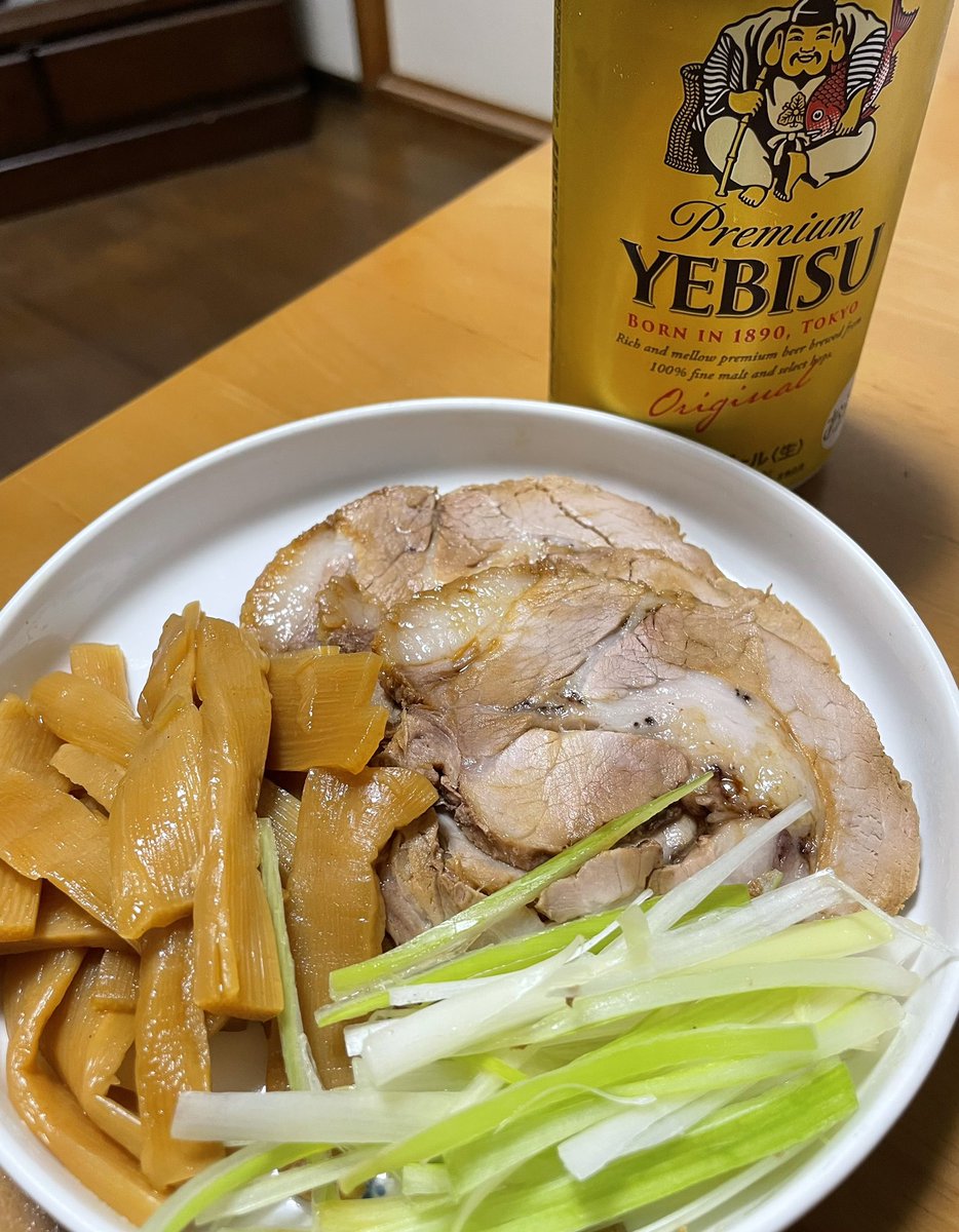 ハシヅメミキ tweet media