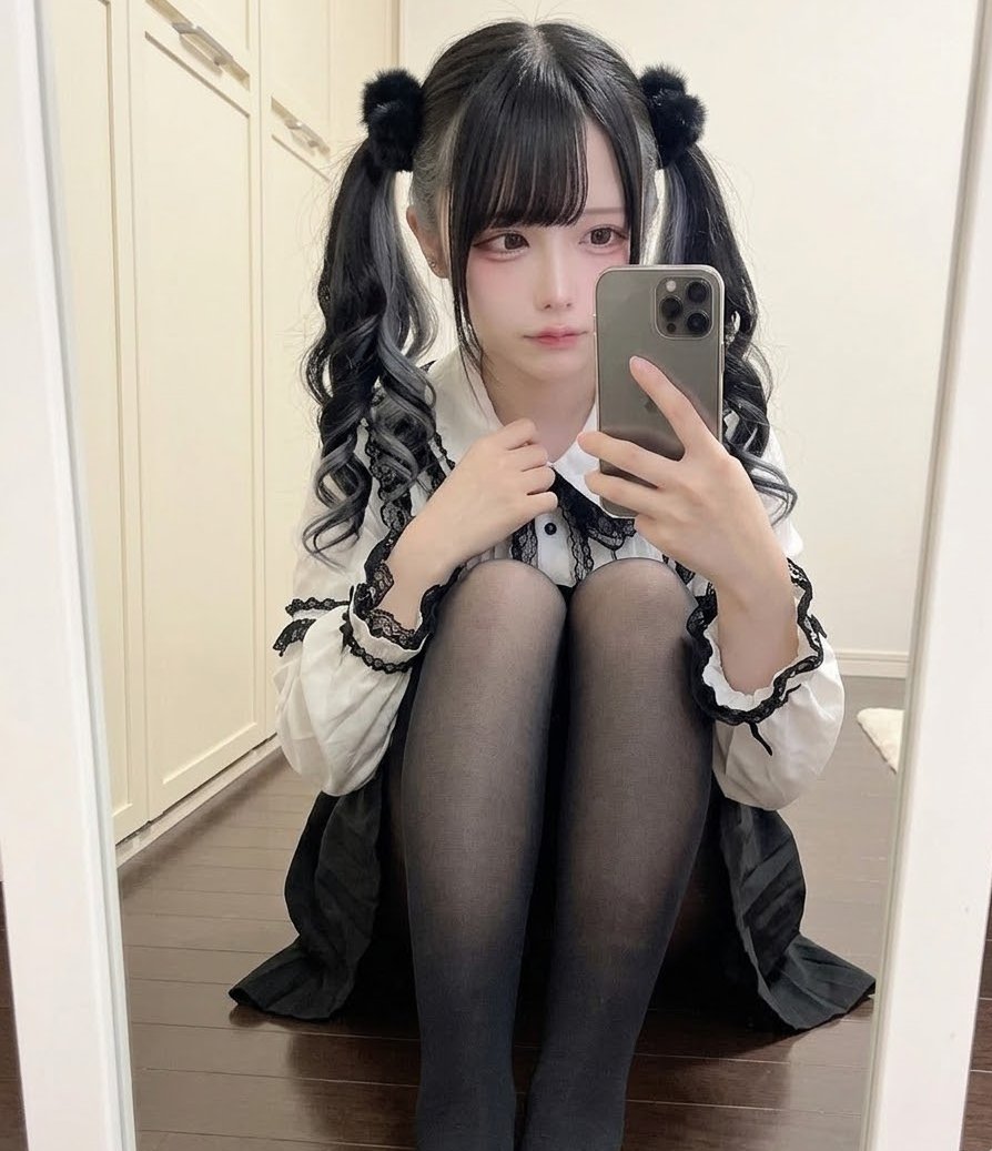 みぁ tweet media
