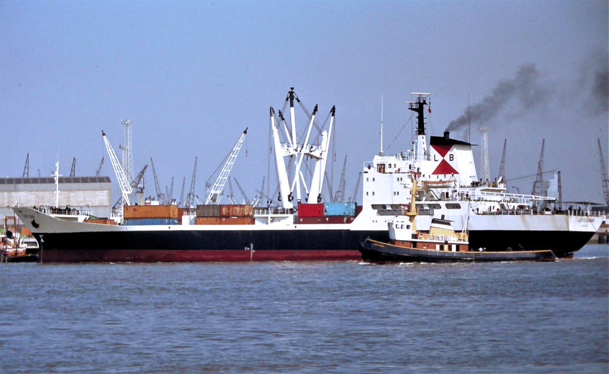GeoffreyWatson2's tweet photo. Lloyd Cuiaba - Inbound Tilbury 18/4/79.
Built Brazil 1975
Scrapped Chittagong 2/97.
#brazil #tilbury #portoflondon #marinephotographer #maritimehistory #derricks #cranes #tugs #towage #shipping #heavylift https://t.co/7FMy4eDy2Q
