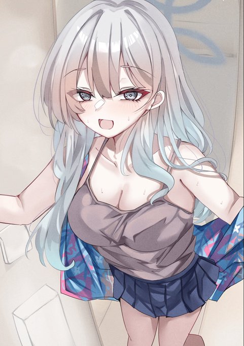 「先生〜待ってたっすよ。ホラ上がって上がって」 