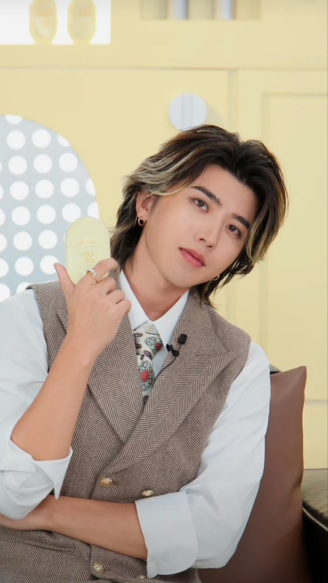 🌻Kunny~CaiXukun👑 tweet media