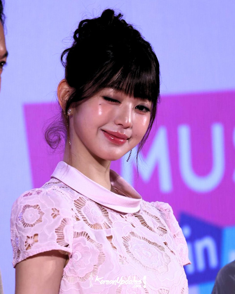 KoreanUpdates! tweet media
