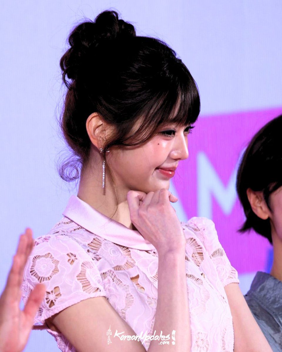 KoreanUpdates! tweet media