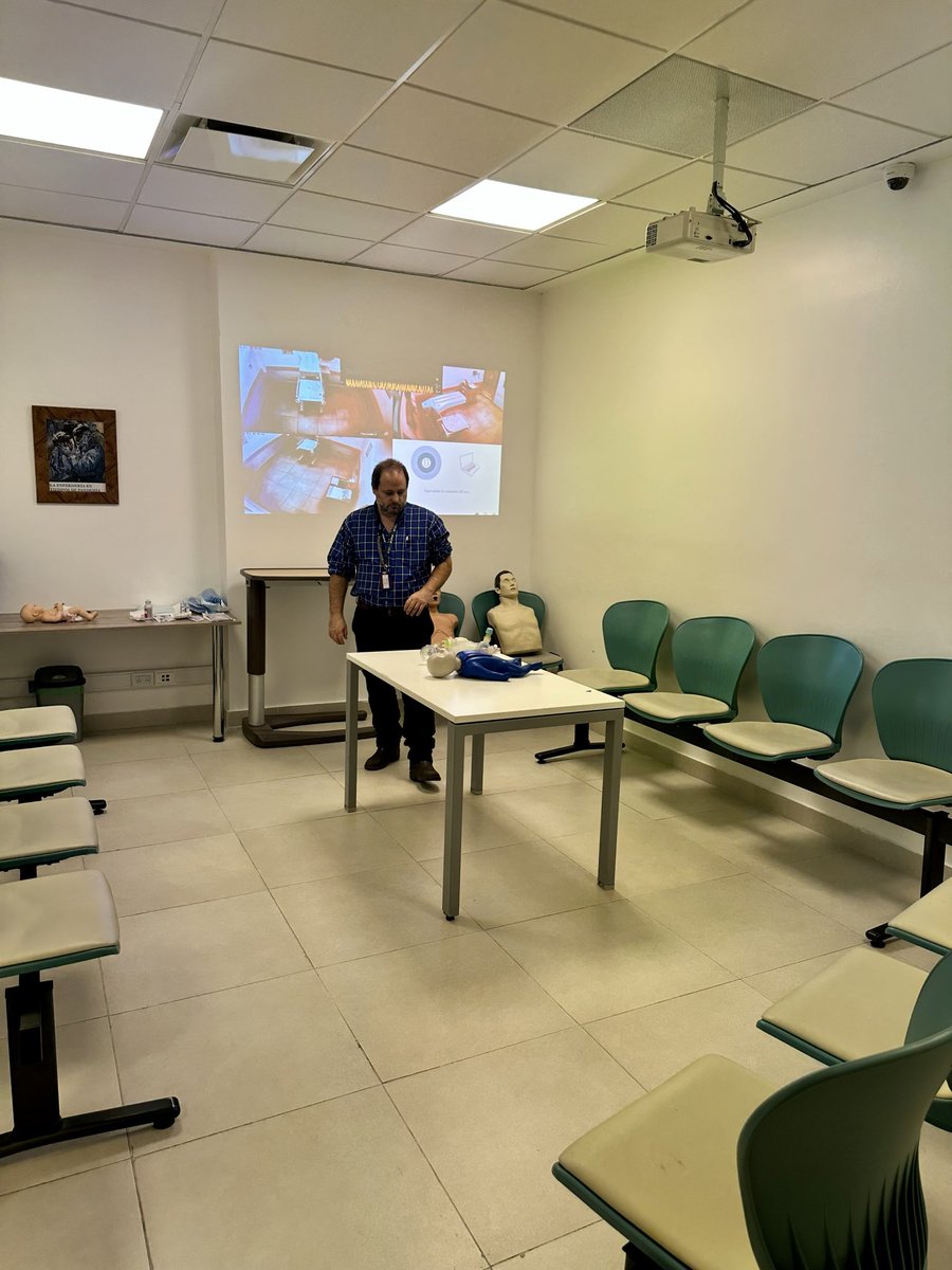 agubernatz's tweet photo. This morning we’re at the Simulation Center at Sanatorio Anchorena San Martín, practicing neonatal resuscitation skills and strengthening teamwork in high-stakes scenarios. Continuous training is key to improving outcomes for our smallest patients. #NeonatalResuscitation https://t.co/g4jX6UggL6