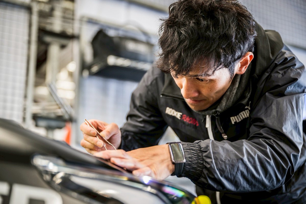 ROOKIE Racing tweet media
