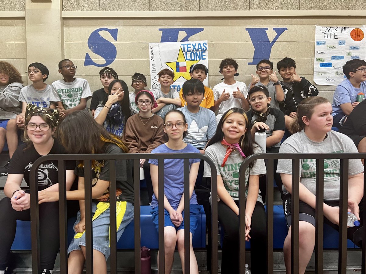 MsGarcia65's tweet photo. #FieldDay2026 π #SixthGrade 6οΈβ£ #TexasLoneStars βοΈ @NISDStinson π«#WhatABlessing ππΌ#NorthsideUnstoppable πͺπΌ#SkyhawkPride ππ#Thirty_Two_rrific_Years
π₯π₯#TeachYourHeartOut β€οΈ #VHawks πͺ½ #imsogladwehadthistimetogether ππΌ#mimiandcompany π https://t.co/GmaYGlA0GP
