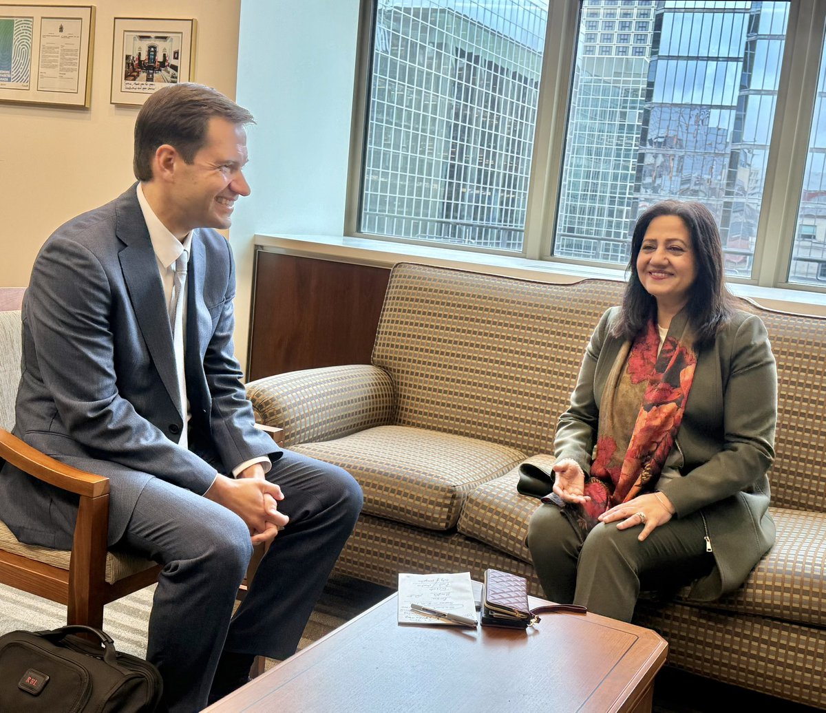 SoniaLiberal's tweet photo. An honour to welcome UNITE Founder and President, Dr. Ricardo Baptista Leite, to #ParliamentHill for an important discussion on global health collaboration.

Thank you to everyone who joined us from across Canada’s health sector.

See you in Manila this summer. Let’s UNITE. https://t.co/pYMzuVfGXo