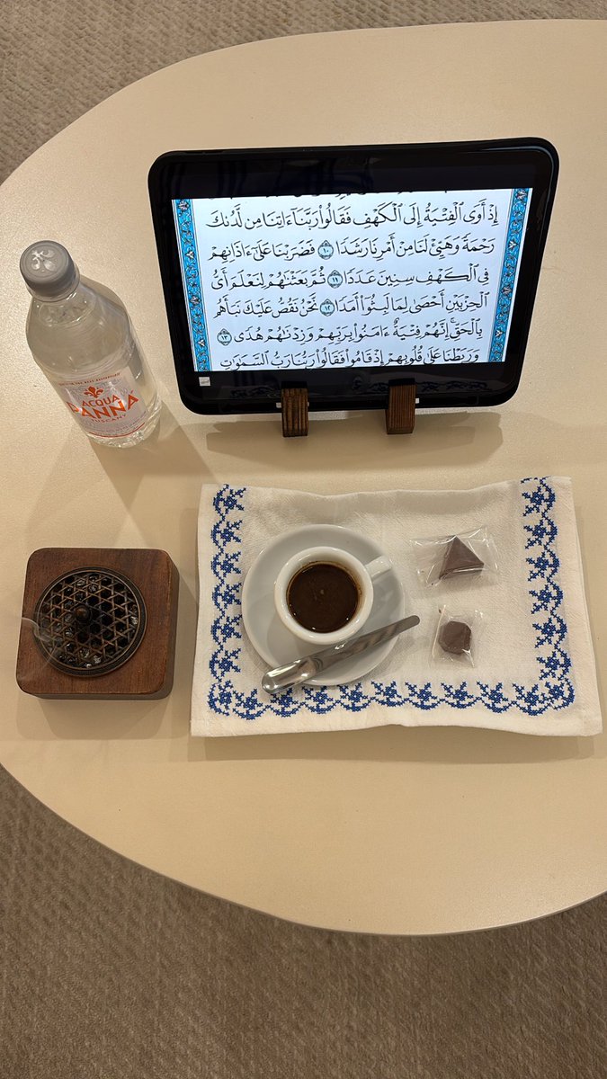 ma___a92's tweet photo. مسَـرات يوم الجمعة 
ريحة قهوة و بخور 
        🤎 https://t.co/4SOIbXyRYr