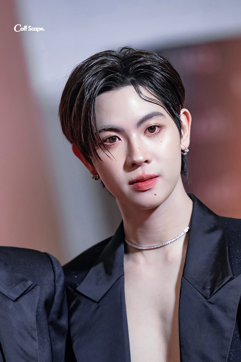 𝘾𝙤𝙛𝙛 𝙎𝙘𝙖𝙥𝙚. tweet media