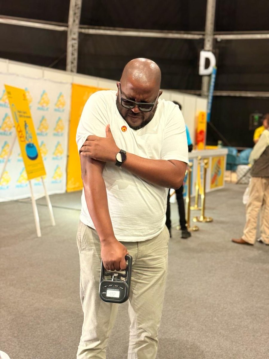 MedshieldSA's tweet photo. Highlights from Day 2 📸
Another great day with great people, and plenty of new Grip Challenge competitors giving it their best shots. 

#MedshieldMovement #PartnerForLife #SuncoastECRBigWalk2026
#MedshieldMedicalScheme #GetaGripOnYourHealth #MedshieldSA https://t.co/Gzj8vVCWPg