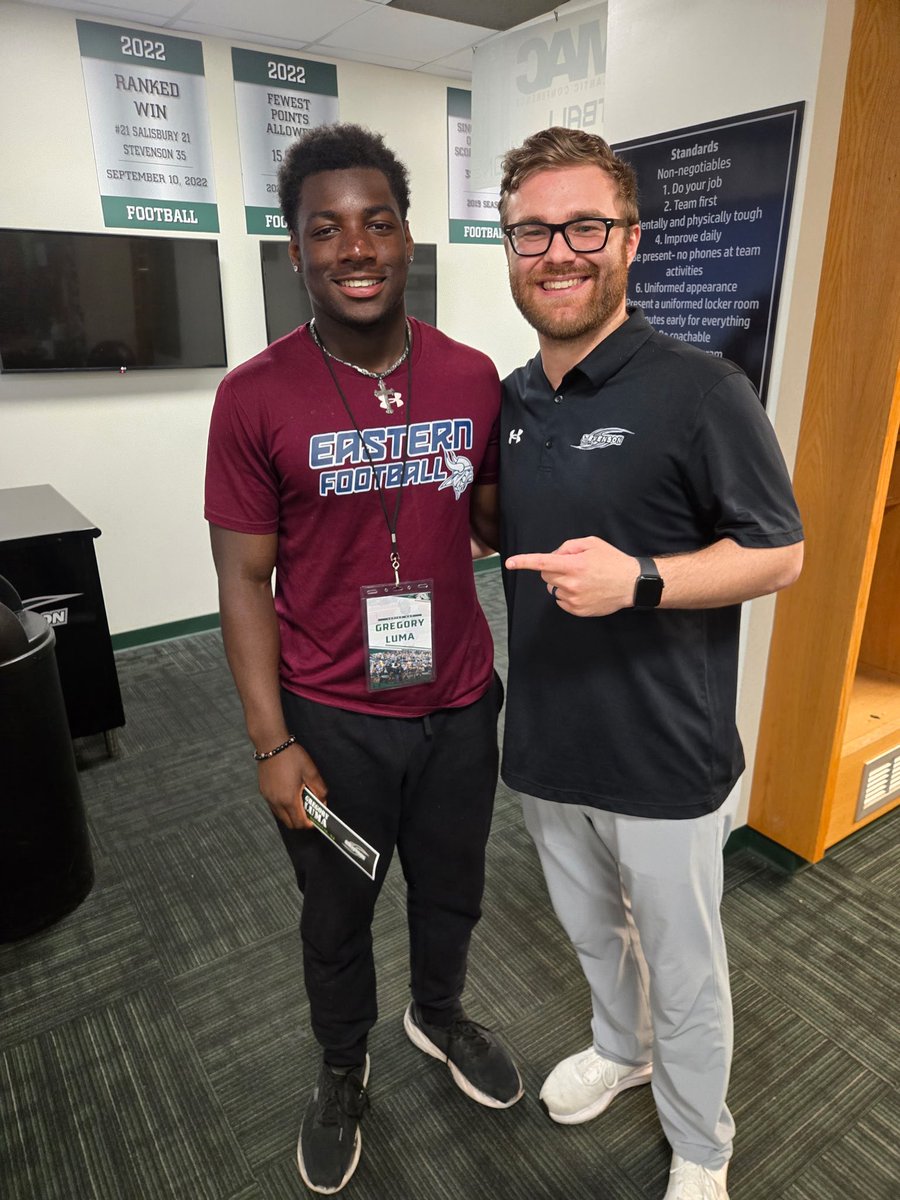 GregoryLuma48's tweet photo. Thank you @CoryPietrzyk22 and @SUMustangFB for the having me out for Junior Day!

@ECCRSDFootball @Coach_B_XXVII @Fowlkes41 https://t.co/zNWDVUavZq