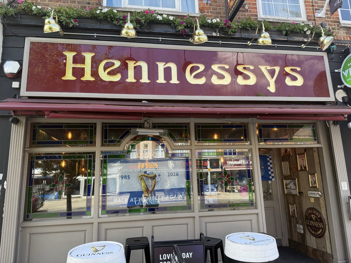 wealdstonejames tweet media