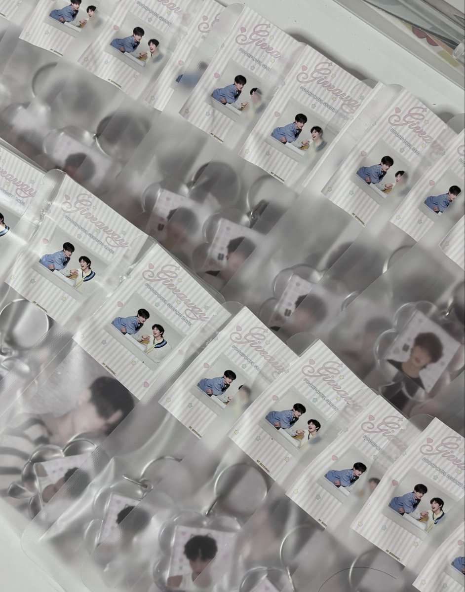 ลมหนาวยามค่ำคืนที่32ของวันที่43 tweet media