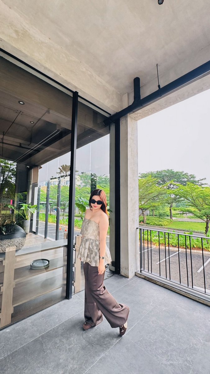 RyneHwang's tweet photo. Escaping the chaos for a while https://t.co/skJtg3Of5g