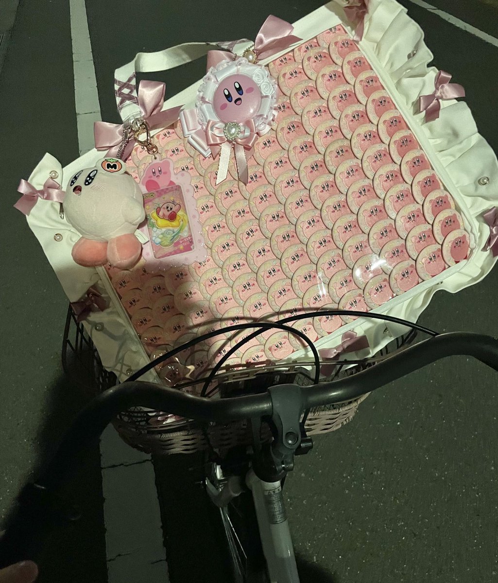 _kohachi's tweet photo. 異常成人女性バトル https://t.co/g3bW9PEWhp