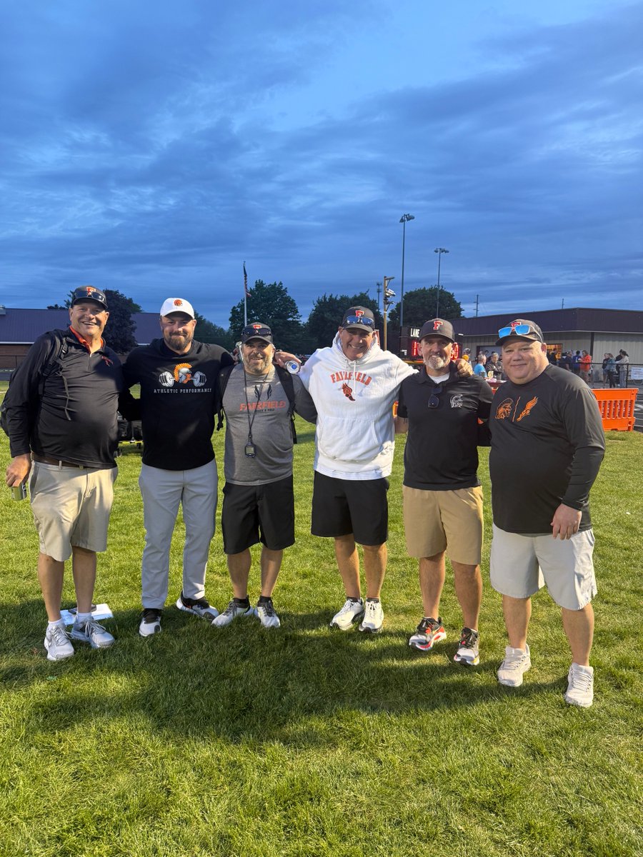 FFTrojanTrack's tweet photo. Shout out to this coaching staff and the time and effort they pour into this program. #trojantrack https://t.co/ykUSUla9m0