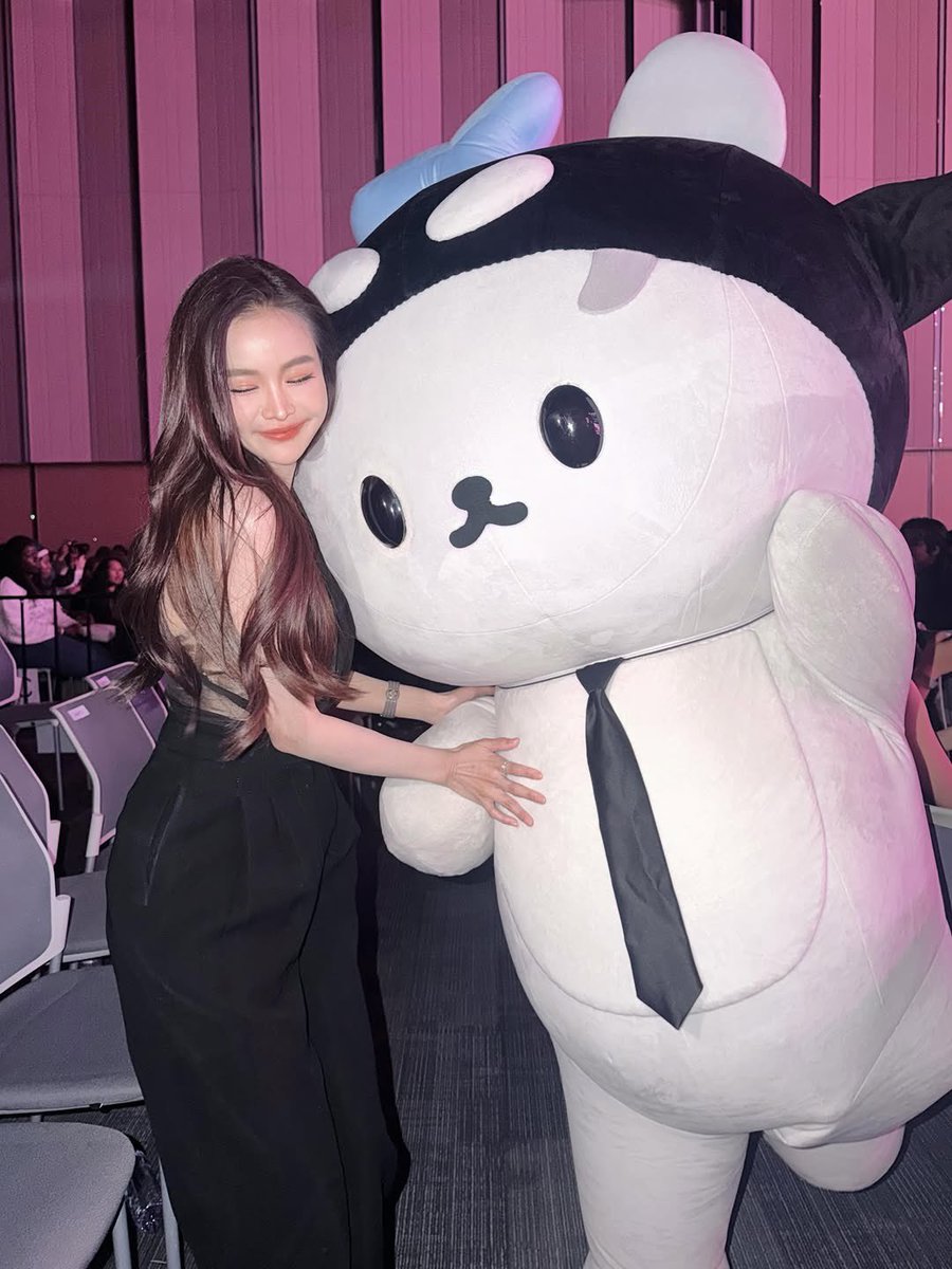 Jisoo&Engfa tweet media