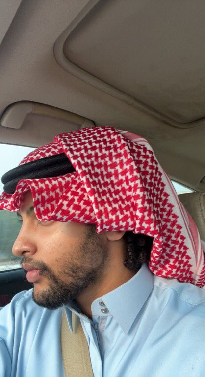abdbod055's tweet photo. وما حبّ الدّيار شَغَفنَ قلبِي
       ولكن حُبُّ من سَكَنَ الدّيارا https://t.co/66UzhHDlEm