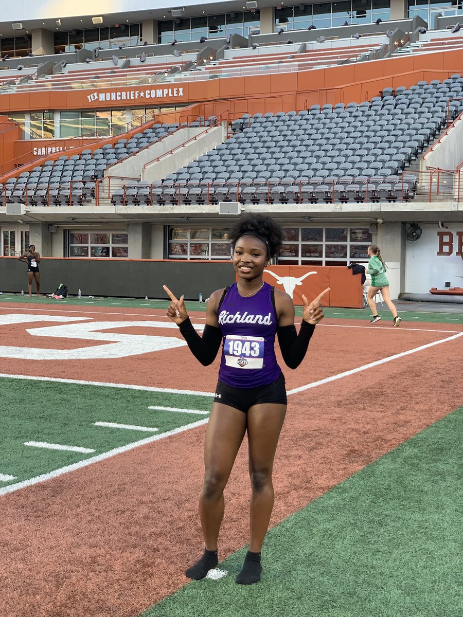 Track_Richland's tweet photo. We couldn't be more proud of Alysson & Gemma! Richland T&F's first ever State Qualifiers!
Alysson has her name on 5 school records & Gemma holds 2 at season's end.
Mark this down these two Super Sophs will be back in Austin next year w/ their teammates.
#FoundAWay https://t.co/fKmW4ghzCB