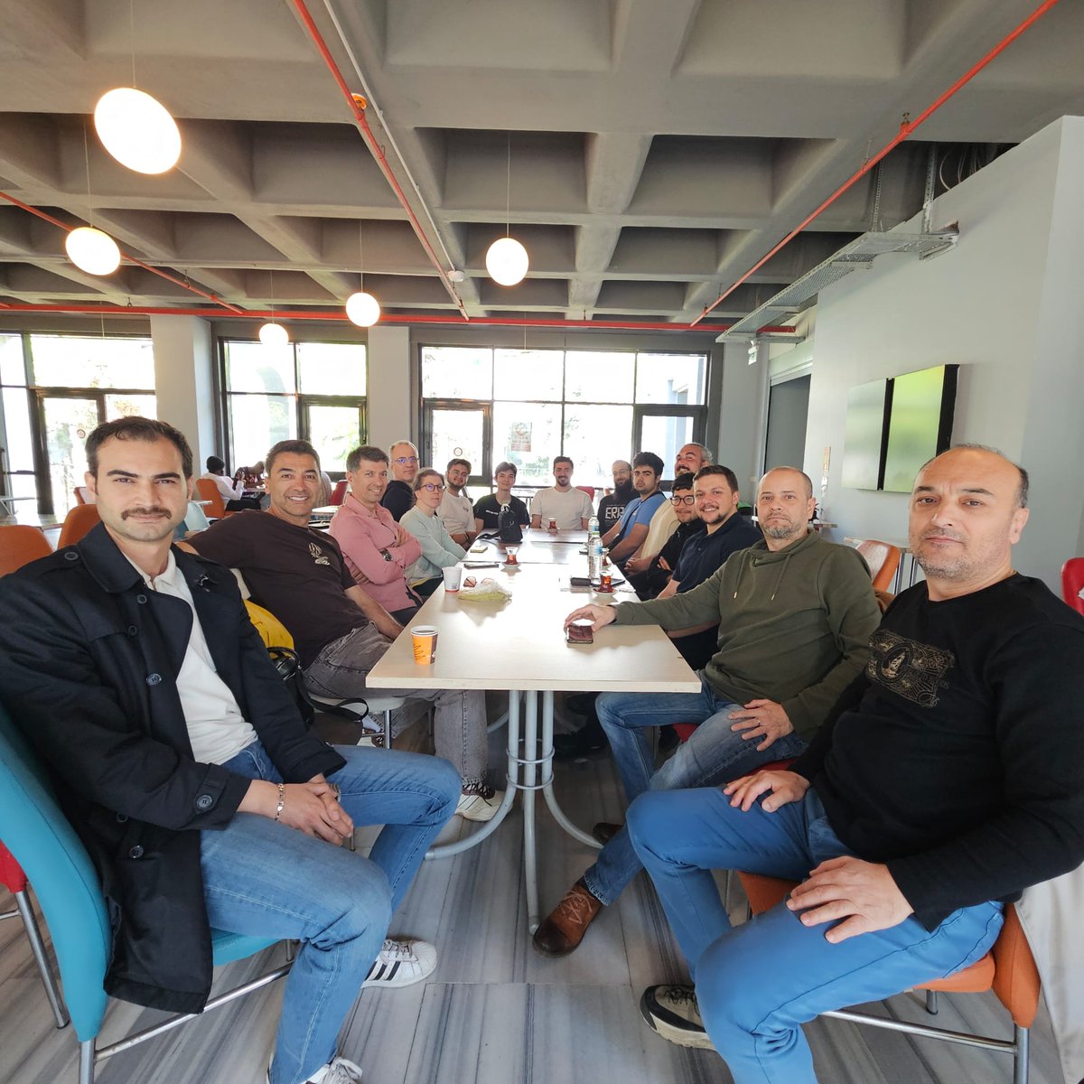beungeomatics's tweet photo. [TR] Dönem sonu danışmanlık toplantısı gerçekleştirildi.

[EN] The end-of-term advisory meeting was held.

Fotoğraf: Öğr. Gör. Murat Oruç
Photo credit: Lecturer Murat Oruç

https://t.co/jMmm3nlFvj https://t.co/mLInacgQvF