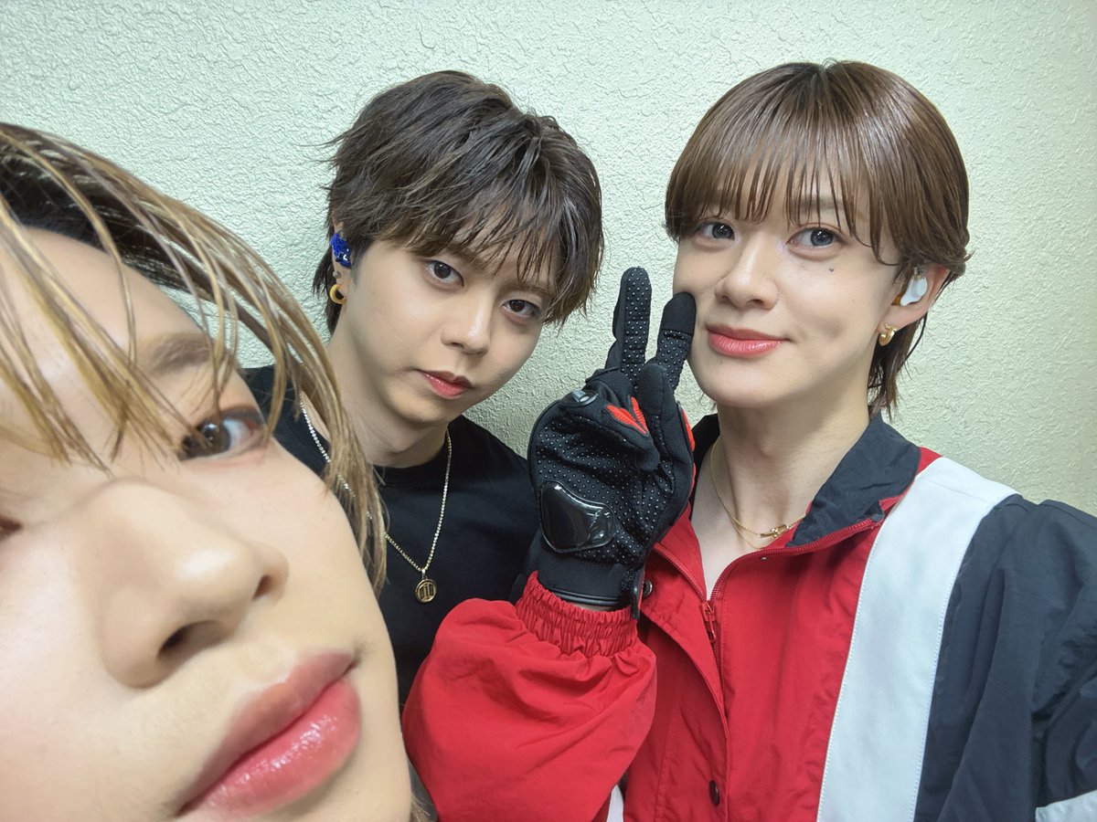 小川 史記(BUDDiiS)＆STAFF tweet media